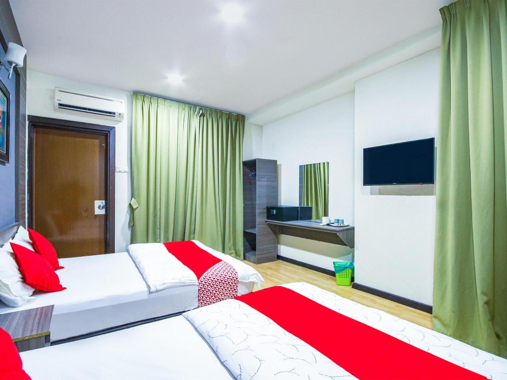 שאה אלאם Capital O 812 Hotel Smc Seksyen 13 מראה חיצוני תמונה