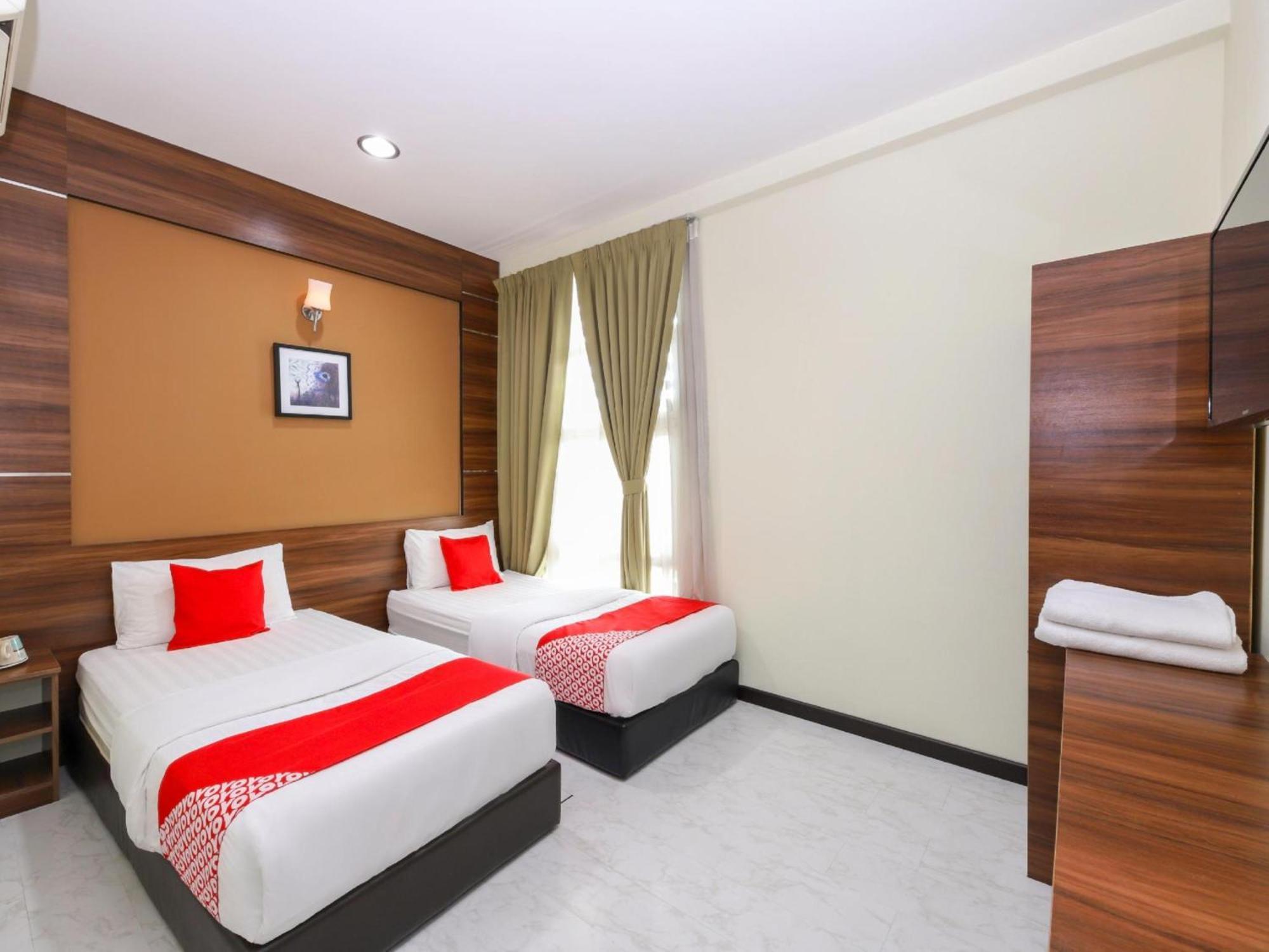 שאה אלאם Capital O 812 Hotel Smc Seksyen 13 מראה חיצוני תמונה