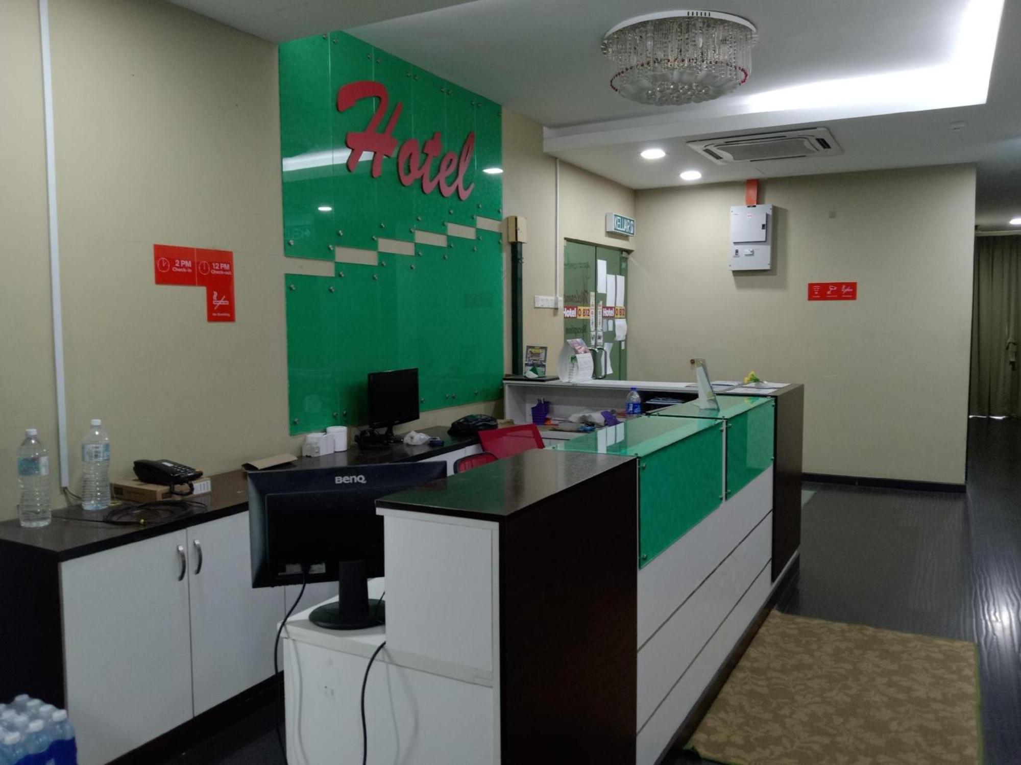 שאה אלאם Capital O 812 Hotel Smc Seksyen 13 מראה חיצוני תמונה